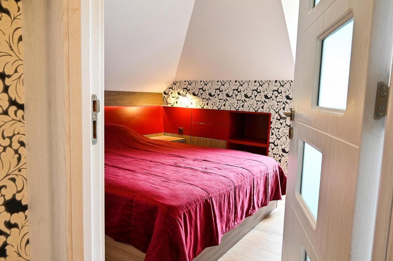 Complex Chayka Guest House Bjala Exteriör bild